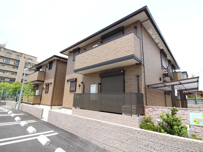 物件外観写真1　(外観写真)