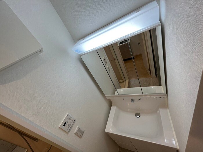 物件内観写真14　(洗面)