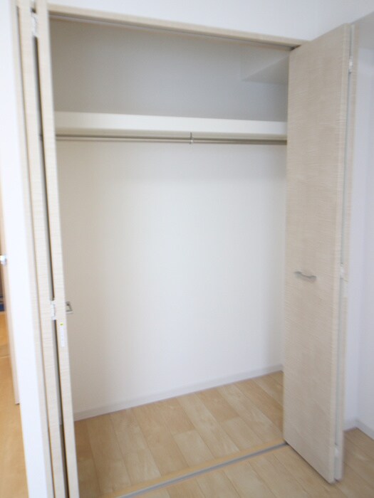 物件内観写真10　(収納)