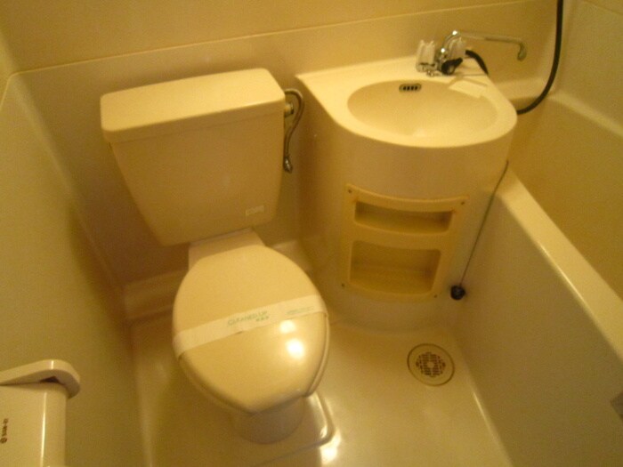 物件内観写真9　(トイレ)