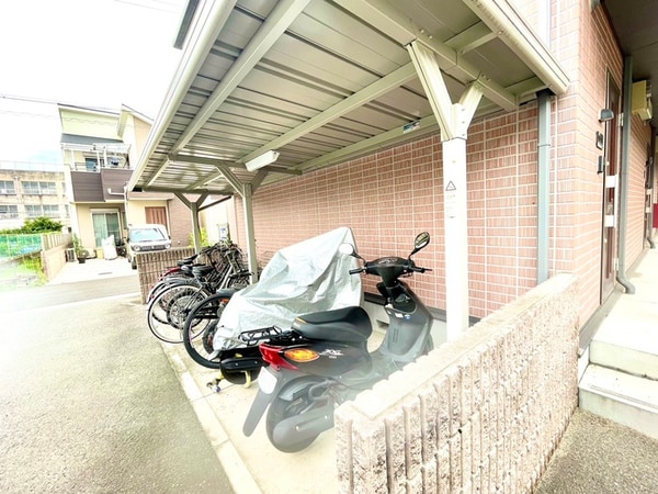 駐輪場