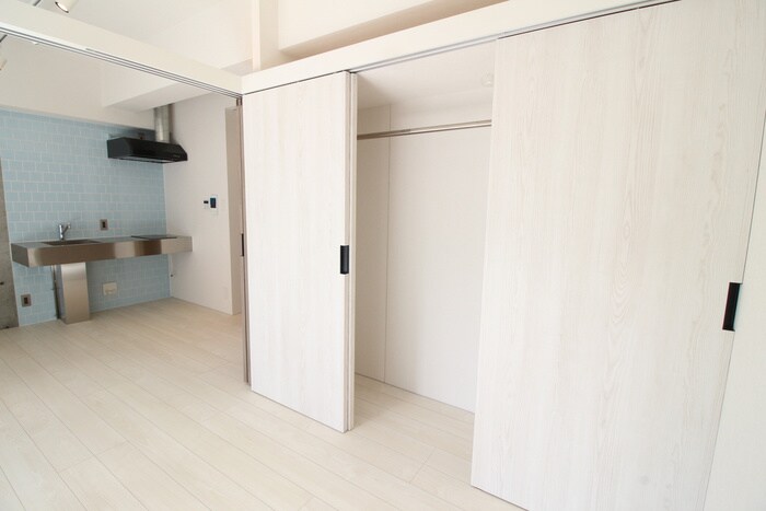 物件内観写真13　(収納)