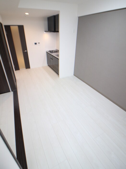 物件内観写真8　(内観写真)