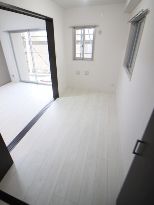 物件内観写真9　(内観写真)