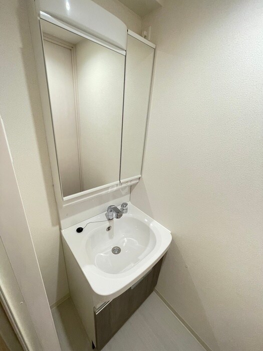 物件内観写真12　(洗面)