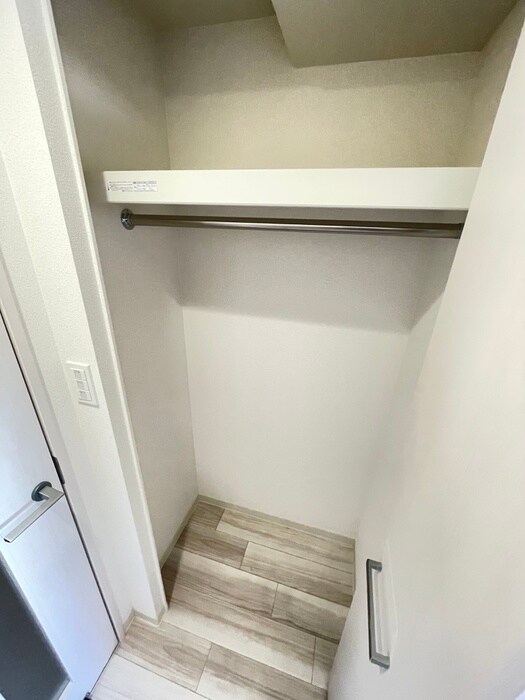 物件内観写真13　(収納)