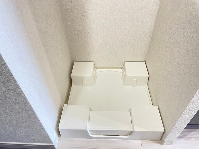 物件内観写真17　(洗濯機置場)