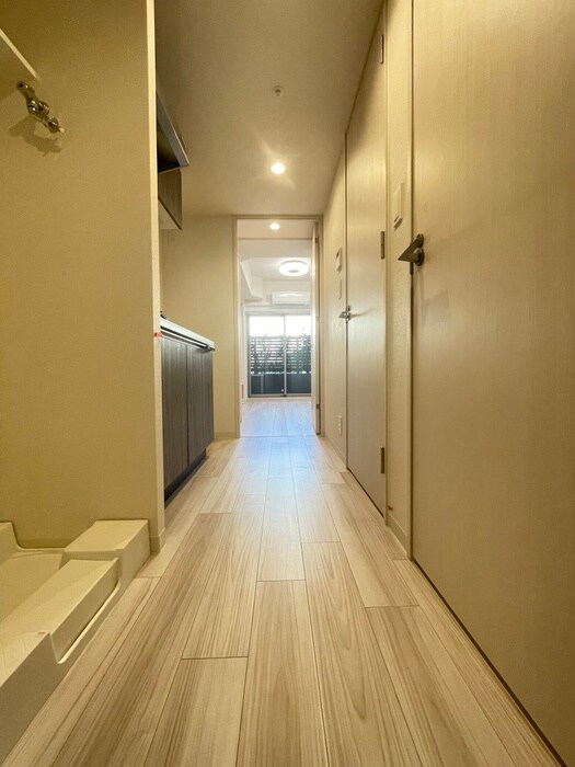 物件内観写真18　(廊下)