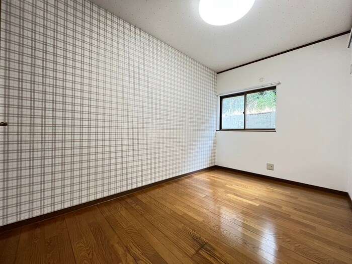 物件内観写真6　(居室)