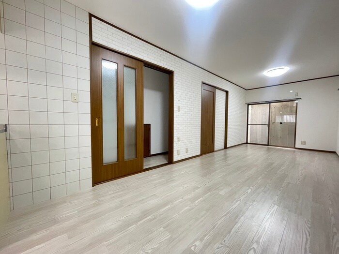 物件内観写真7　(居室)