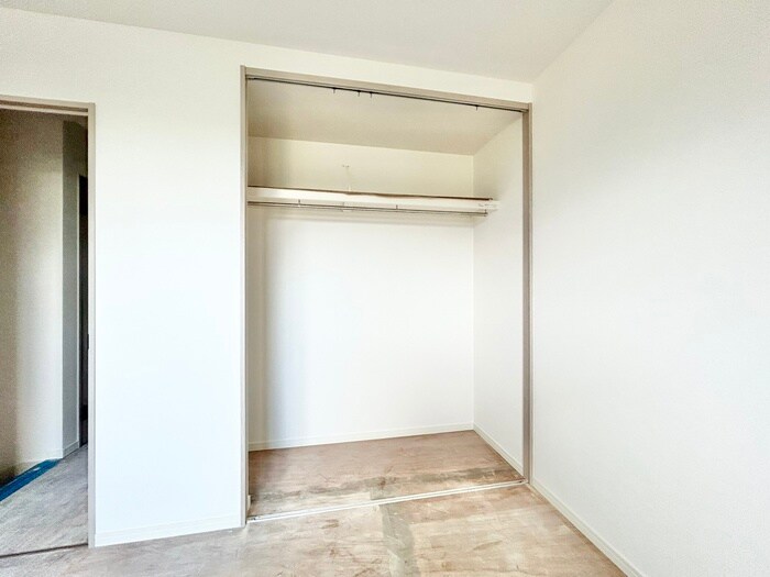 物件内観写真12　(収納)