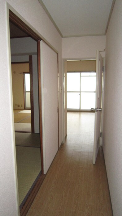 物件内観写真10　(居室)