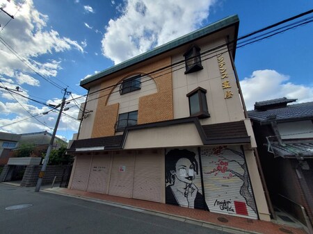 レジデンス菱屋外観写真