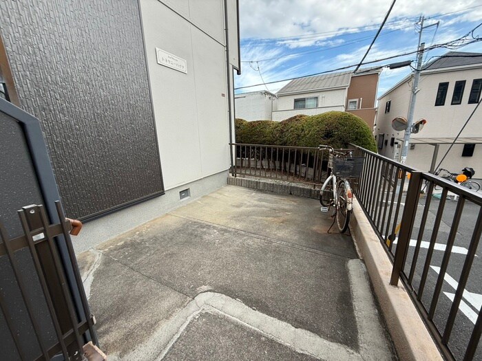 物件外観写真6　(外観写真)