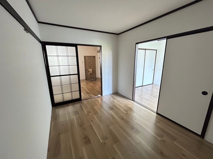 物件内観写真13　(居室)