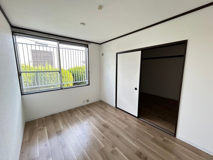 物件内観写真21　(居室)