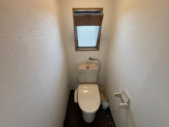 物件内観写真13　(トイレ)