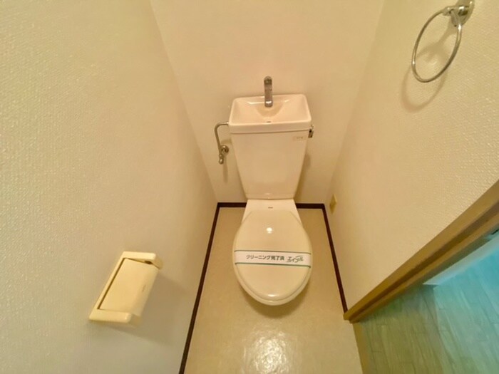 物件内観写真15　(トイレ)