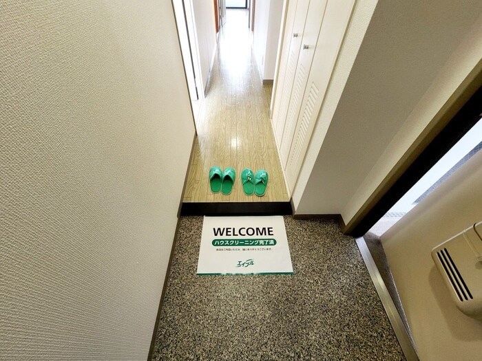 物件内観写真22　(玄関)