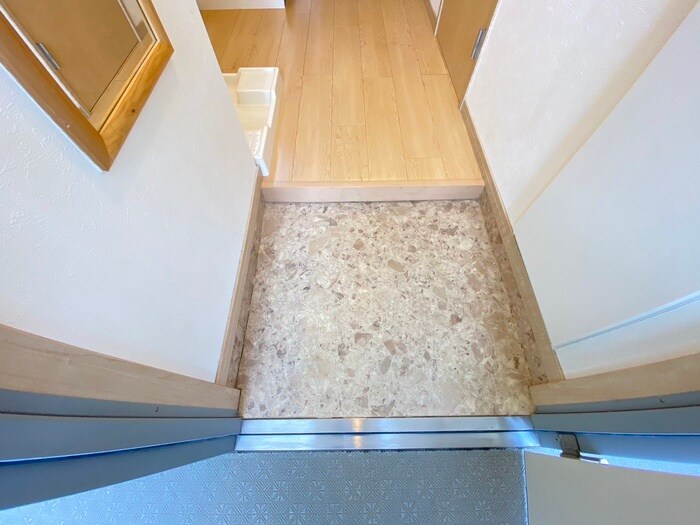 物件内観写真20　(玄関)