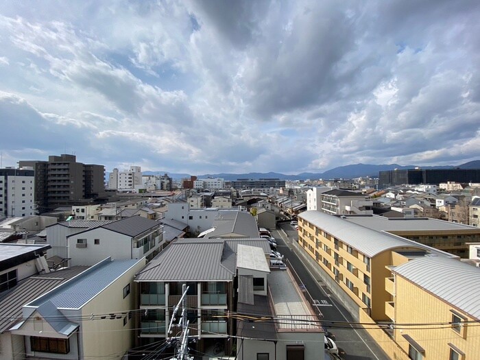 物件内観写真22　(室内からの展望)