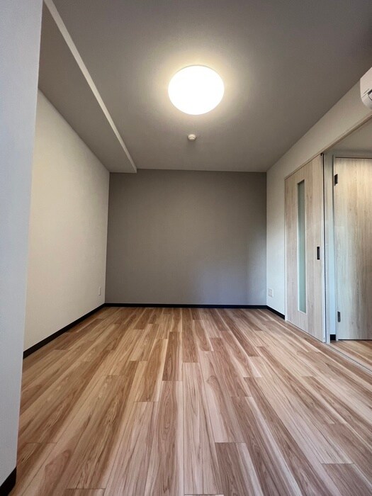 物件内観写真13　(居室)