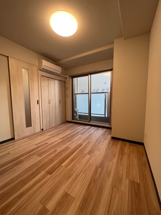 物件内観写真17　(室内からの展望)