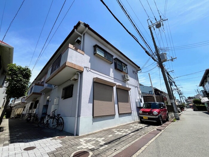 物件外観写真1　(外観写真)