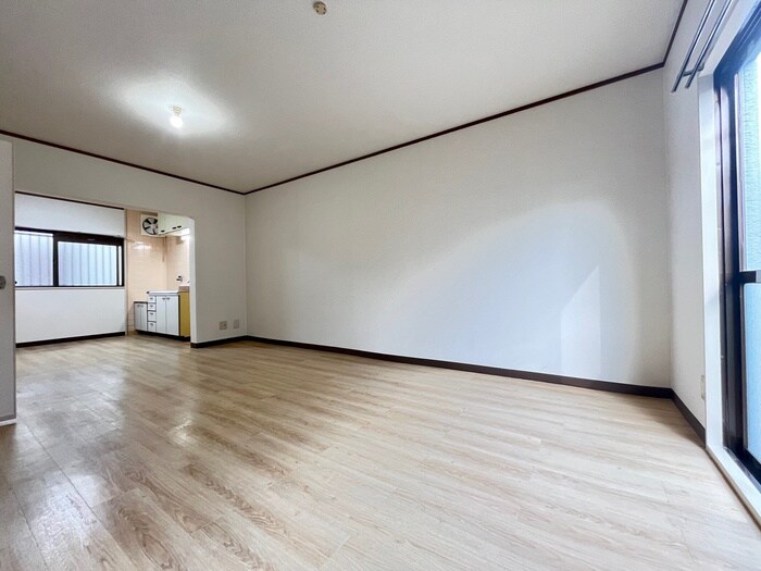 物件内観写真9　(居室)