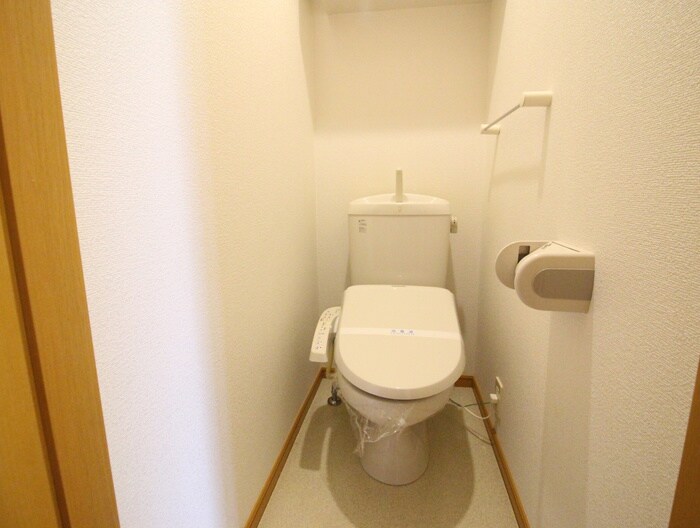 物件内観写真10　(トイレ)