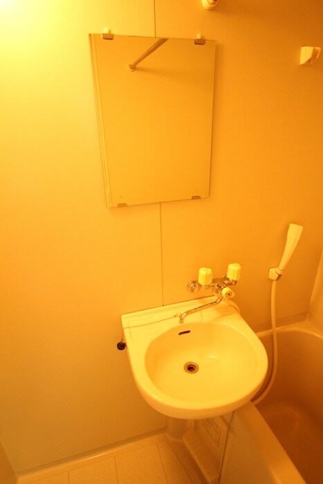 物件内観写真8　(洗面)