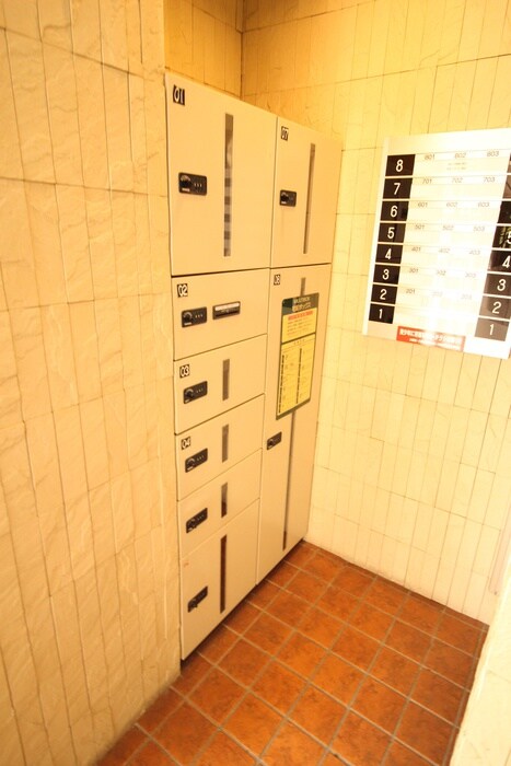 物件外観写真4　(建物設備)