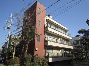 ヴィラ利外観写真