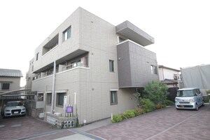 ベレタ歌敷山外観写真