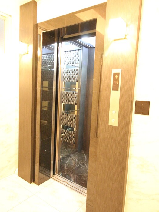 物件外観写真3　(建物設備)