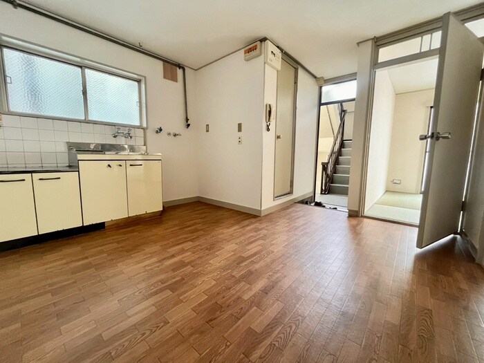 物件内観写真6　(居室)