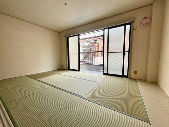 物件内観写真7　(居室)