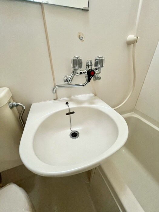 物件内観写真12　(洗面)