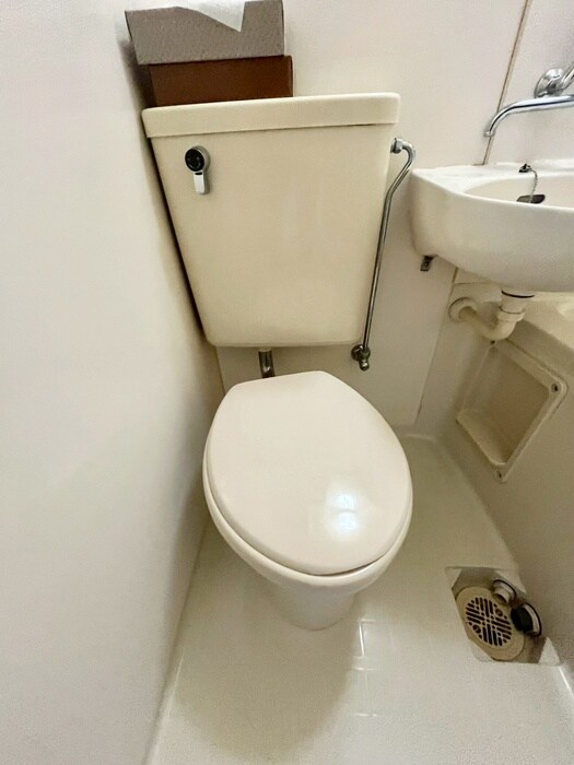 物件内観写真13　(トイレ)