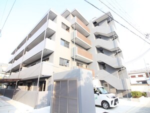 レーヴメゾン羽衣外観写真
