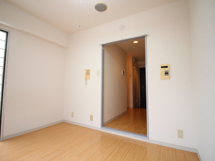 物件内観写真16　(居室)