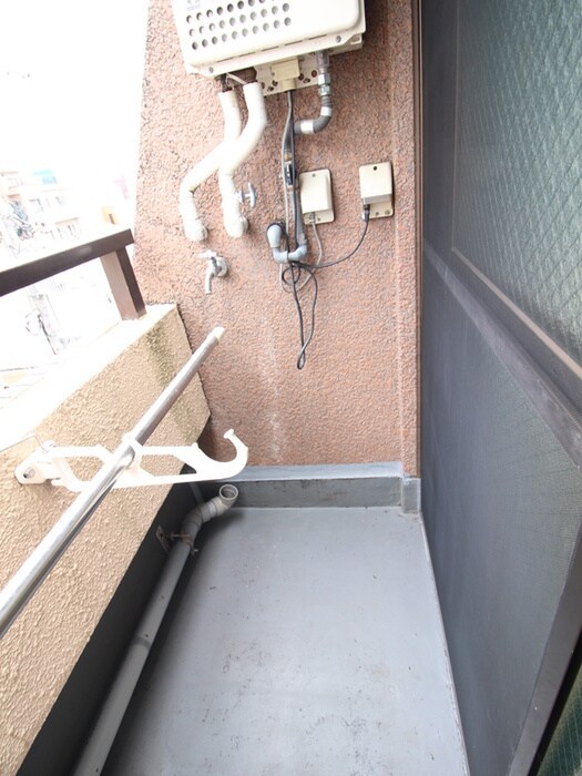 物件内観写真19　(洗濯機置場)