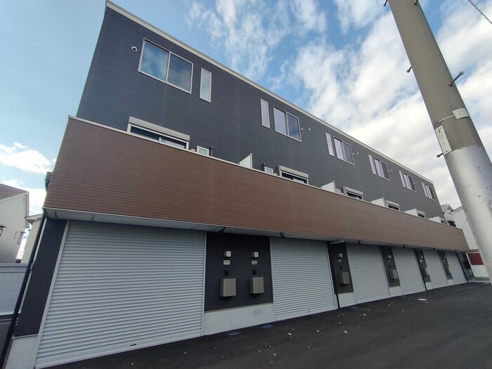 物件外観写真6　(外観写真)