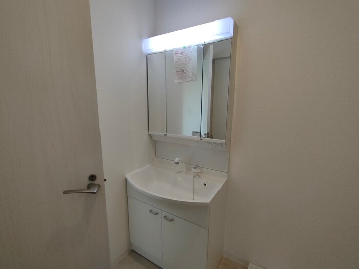 物件内観写真13　(洗面)