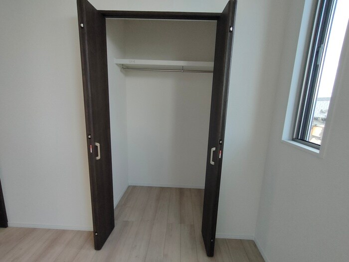 物件内観写真17　(収納)