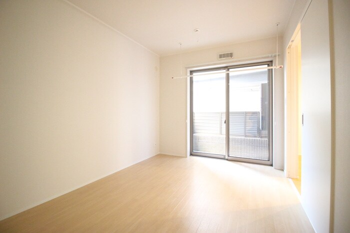 物件内観写真11　(居室)