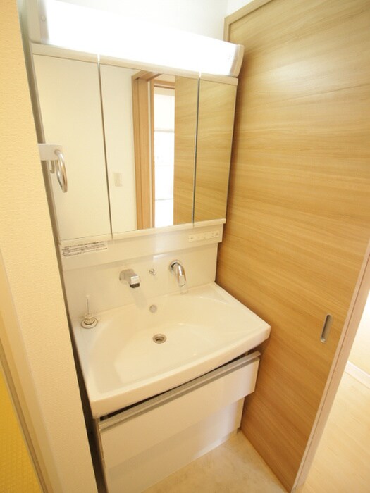 物件内観写真13　(洗面)