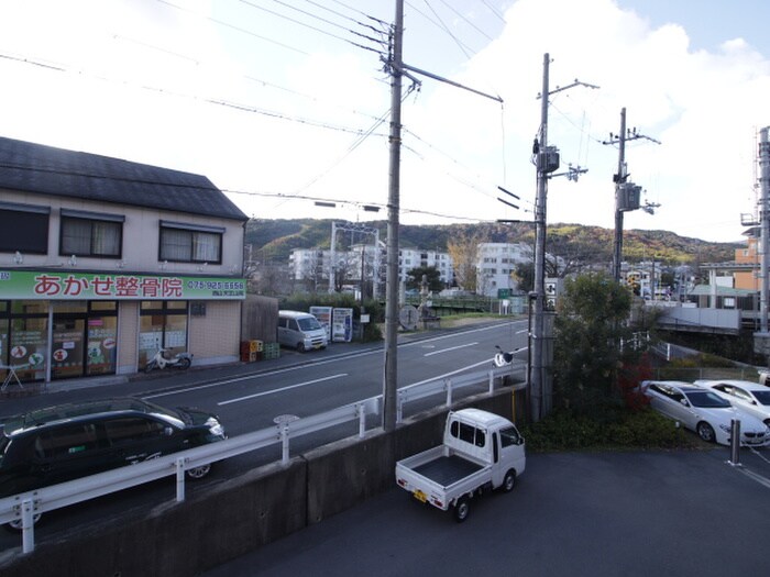 物件内観写真18　(室内からの展望)