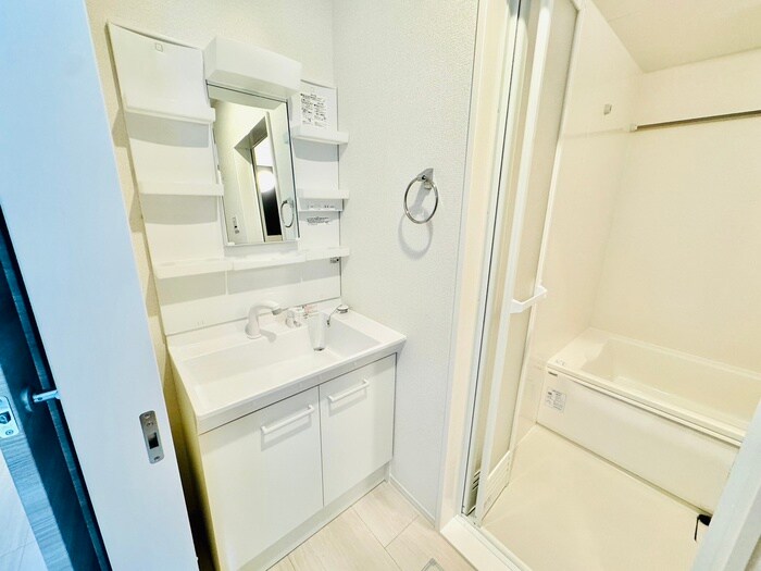 物件内観写真12　(洗面)