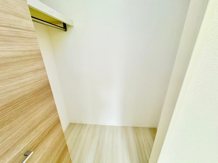 物件内観写真14　(収納)